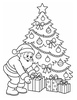 Ausmalbild Weihnachtsmann stellt Geschenke unter den Weihnachtsbaum